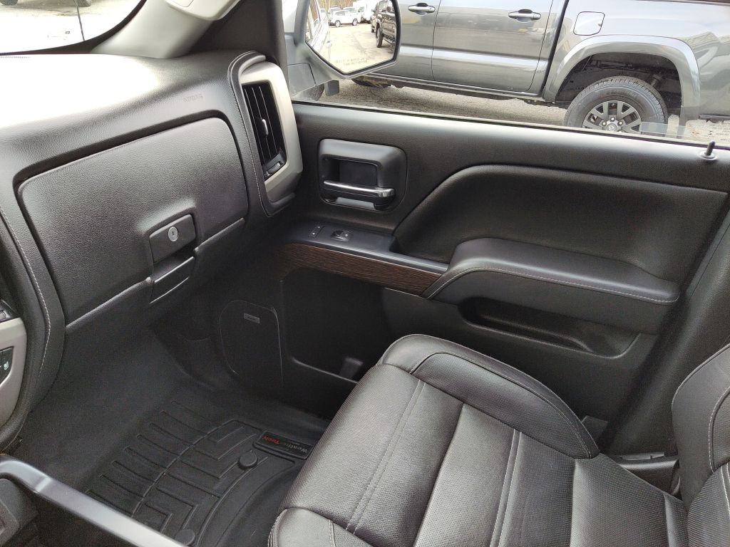 2018 GMC Sierra Image 31