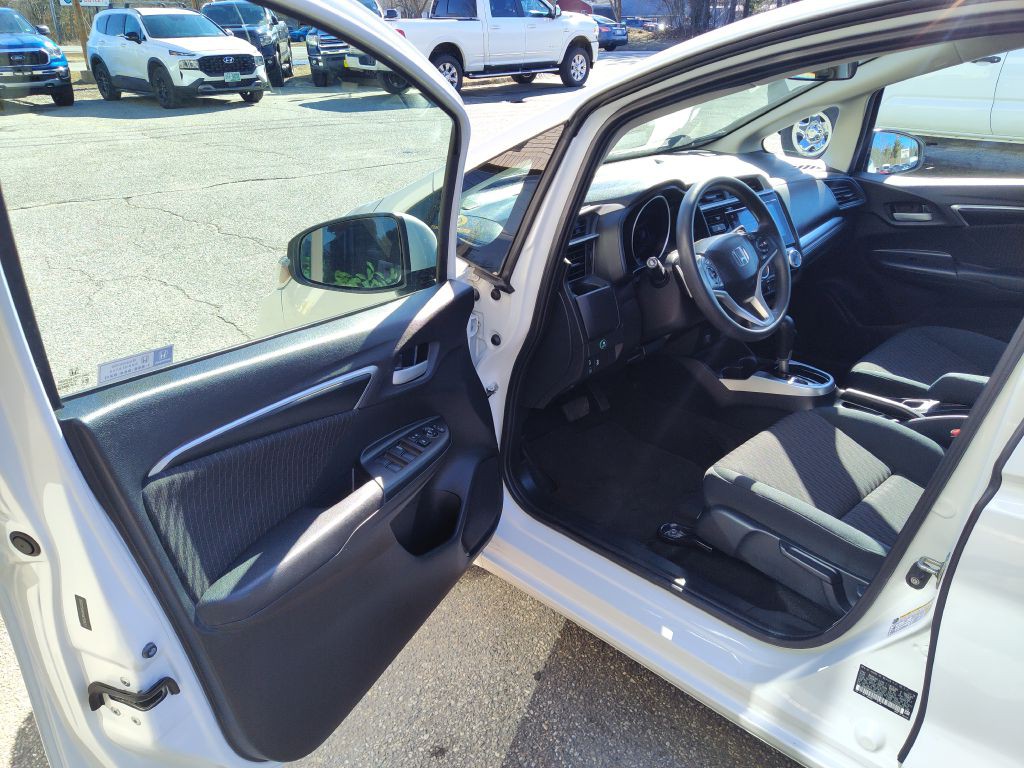 2019 Honda Fit Image 12