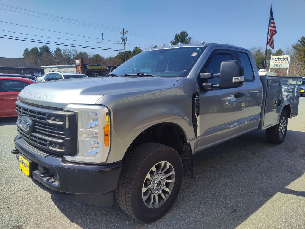 2023 Ford F-250 Image 4
