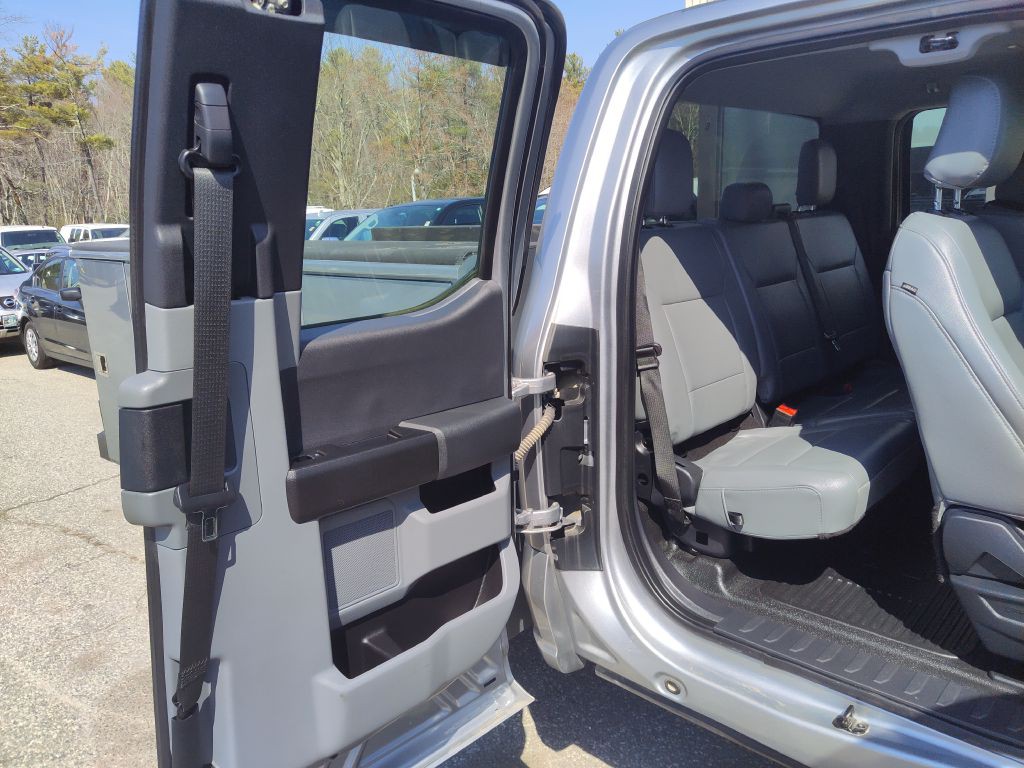 2023 Ford F-250 Image 21