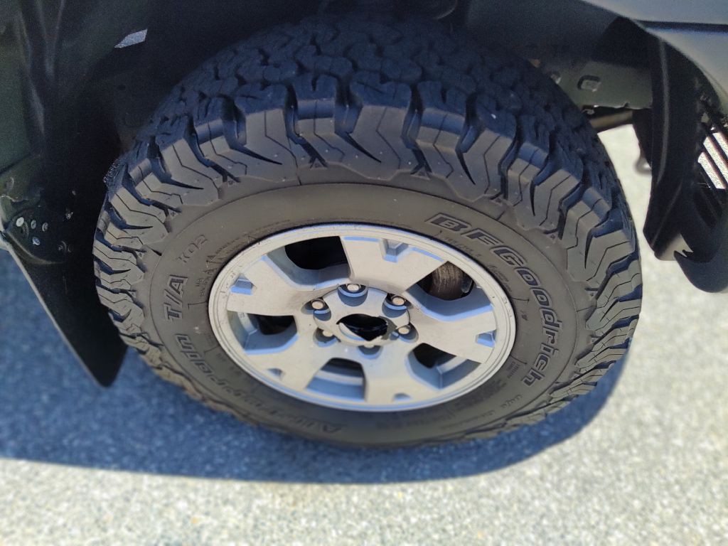 2010 Toyota Tacoma Image 18