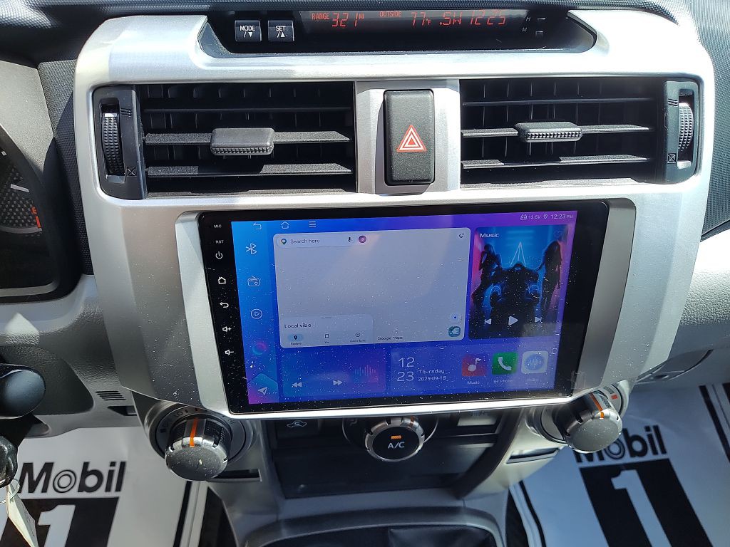 2010 Toyota 4Runner Image 26