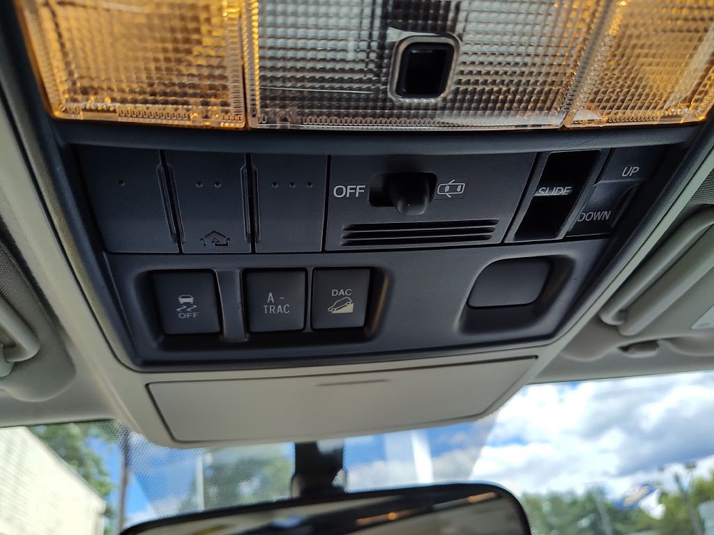 2010 Toyota 4Runner Image 27