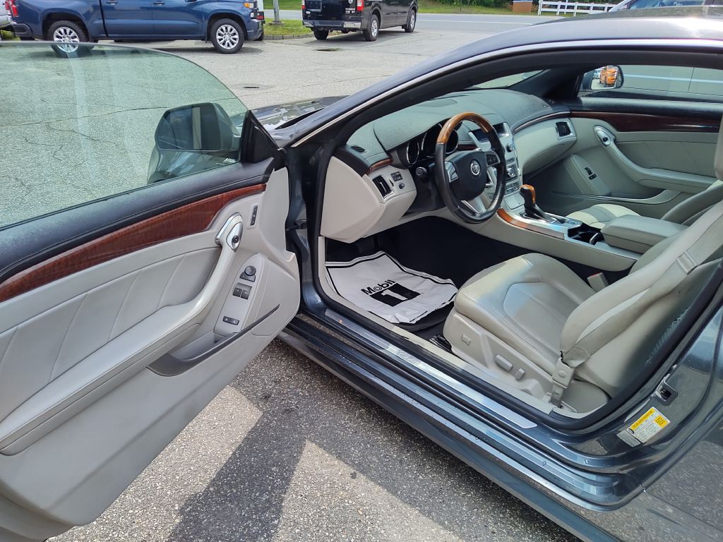 2012 Cadillac CTS Image 11