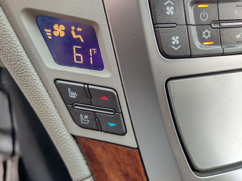 2012 Cadillac CTS Image 21