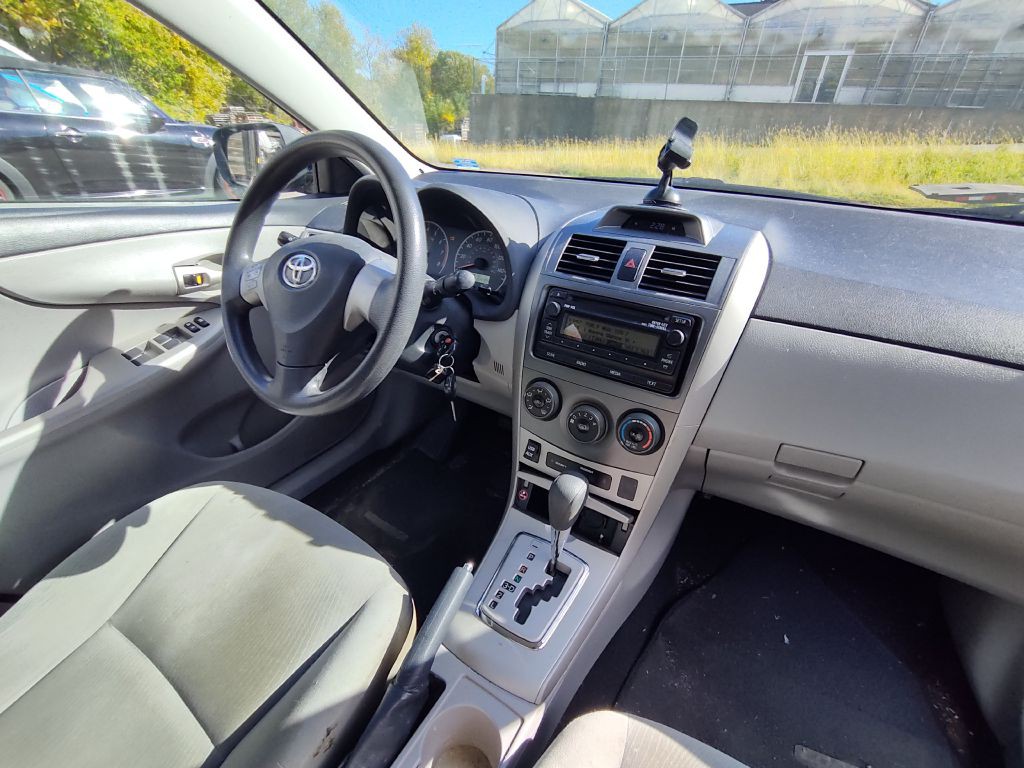 2012 Toyota Corolla Image 8