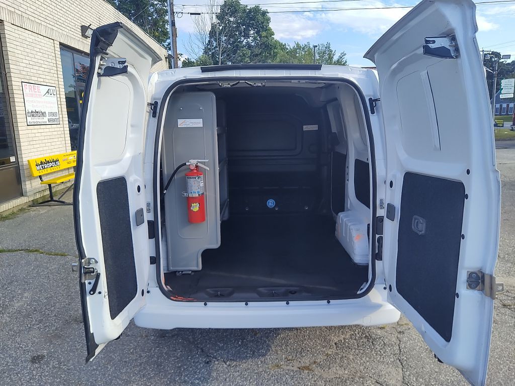 2019 Nissan NV200 Image 15