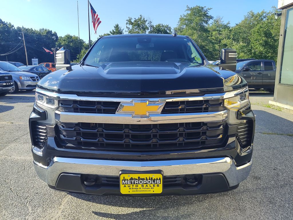 2024 Chevrolet Silverado 1500 Image 3