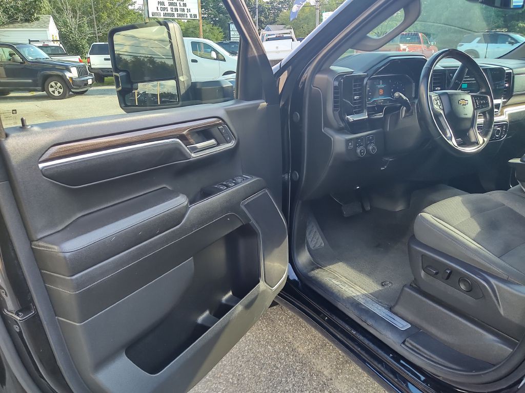 2024 Chevrolet Silverado 1500 Image 11