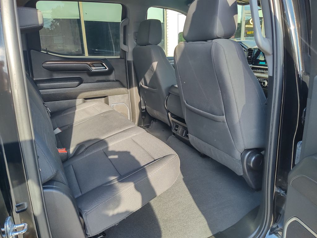2024 Chevrolet Silverado 1500 Image 15