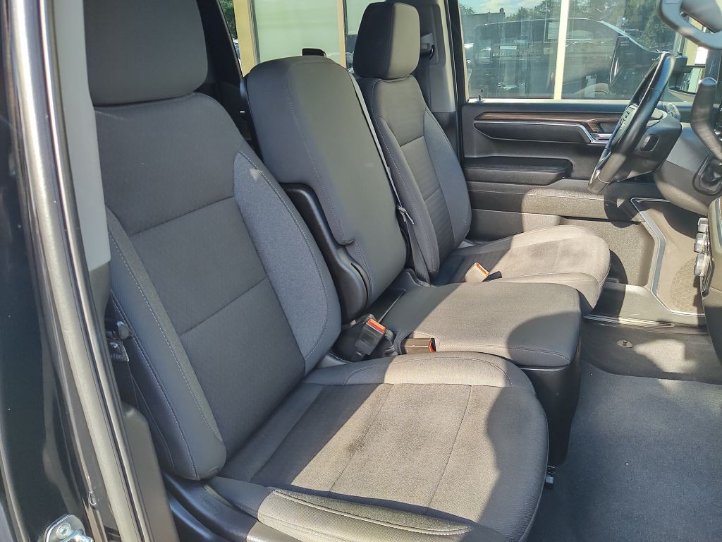 2024 Chevrolet Silverado 1500 Image 17