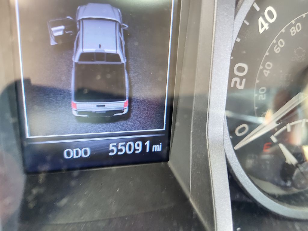2019 Toyota Tacoma Image 35