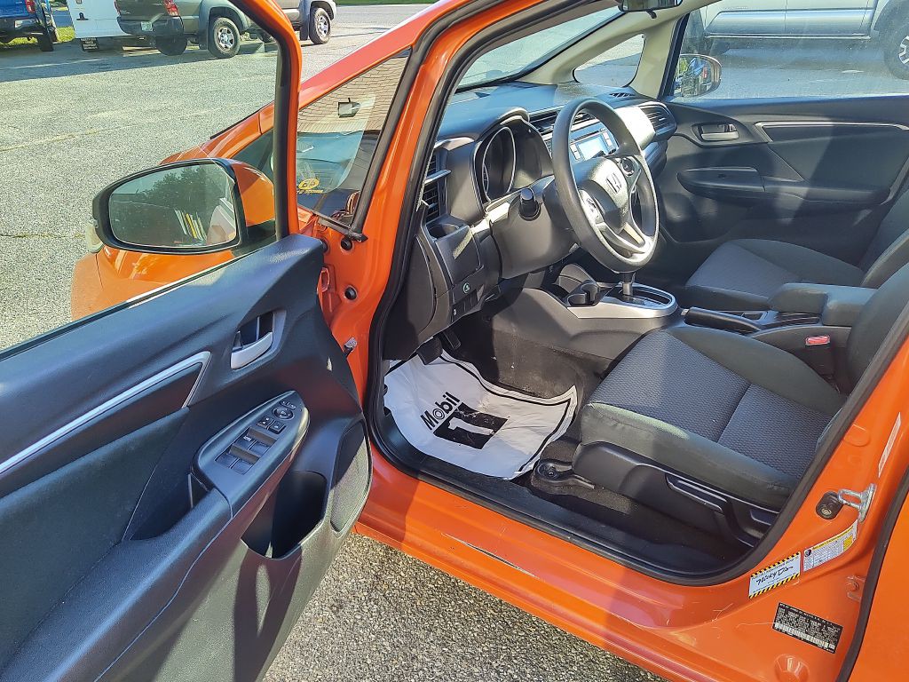 2018 Honda Fit Image 11