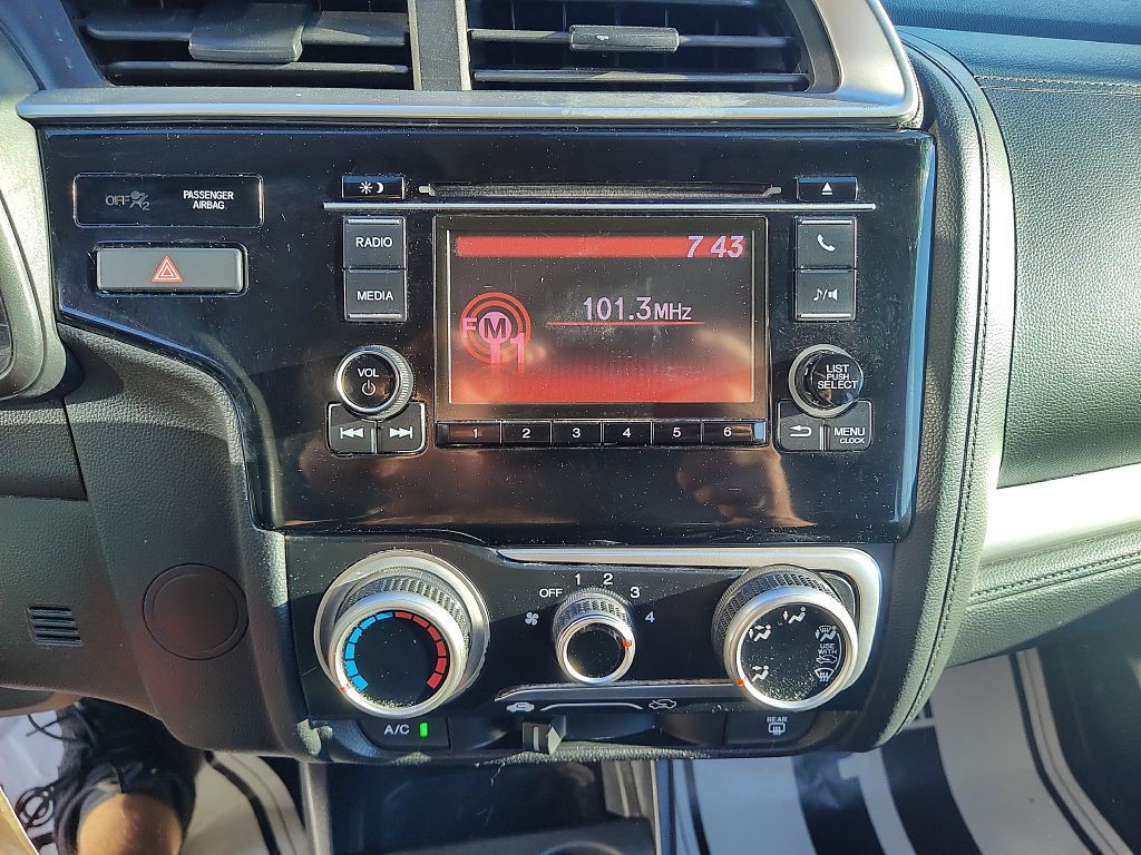 2018 Honda Fit Image 23