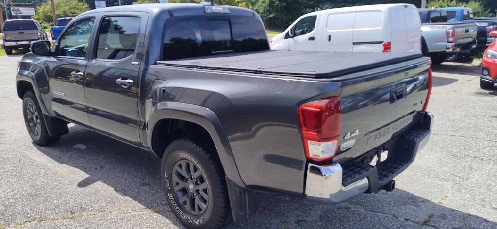 2022 Toyota Tacoma Image 6