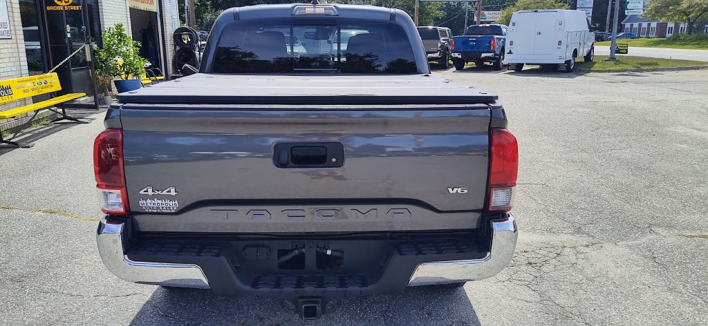 2022 Toyota Tacoma Image 7