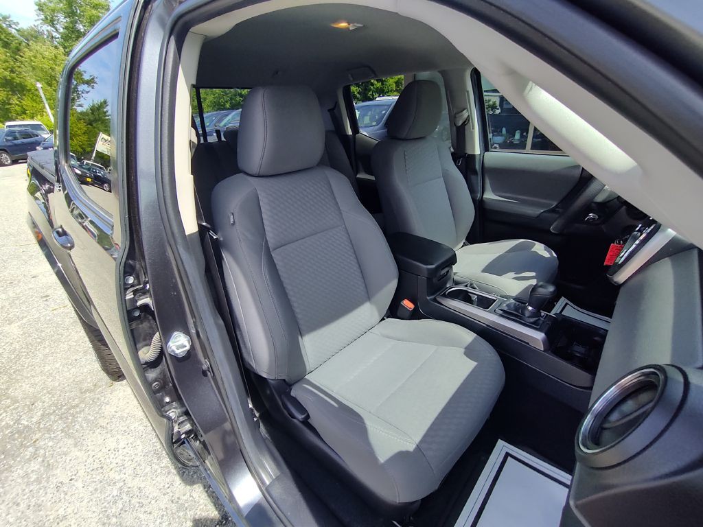 2022 Toyota Tacoma Image 17