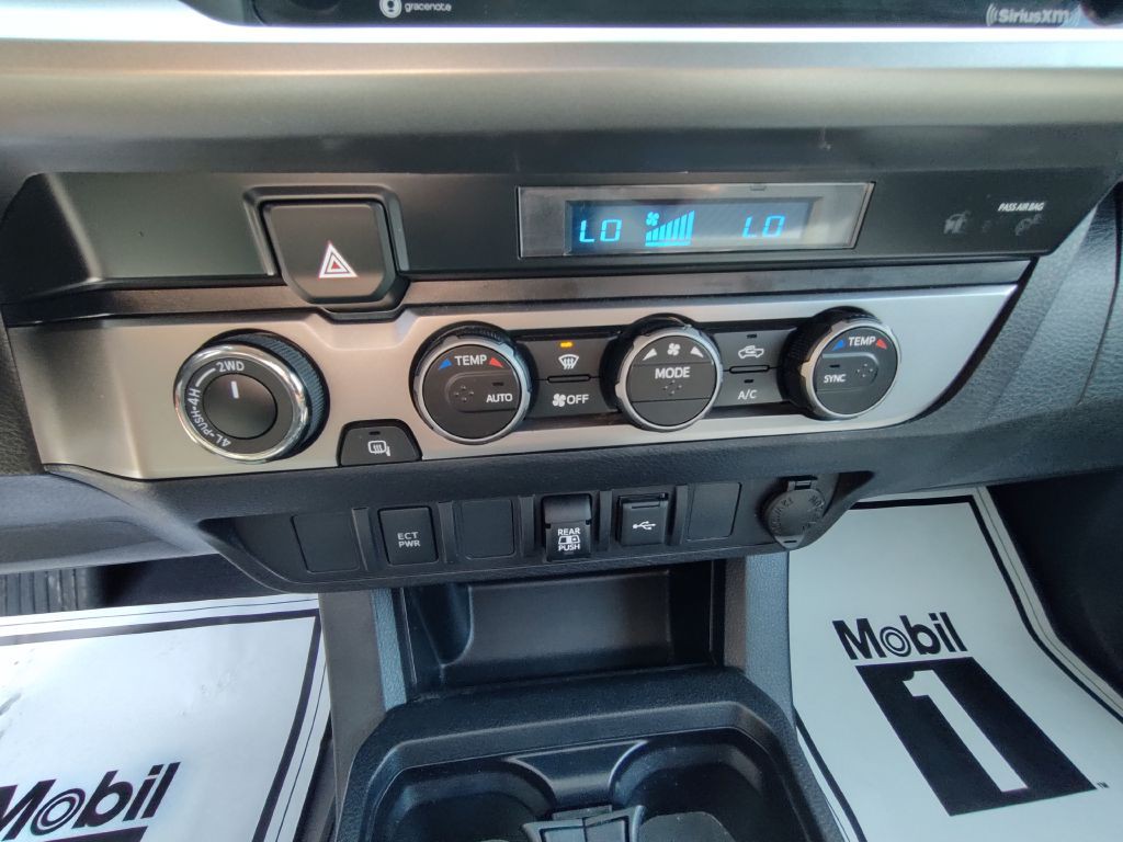 2022 Toyota Tacoma Image 27