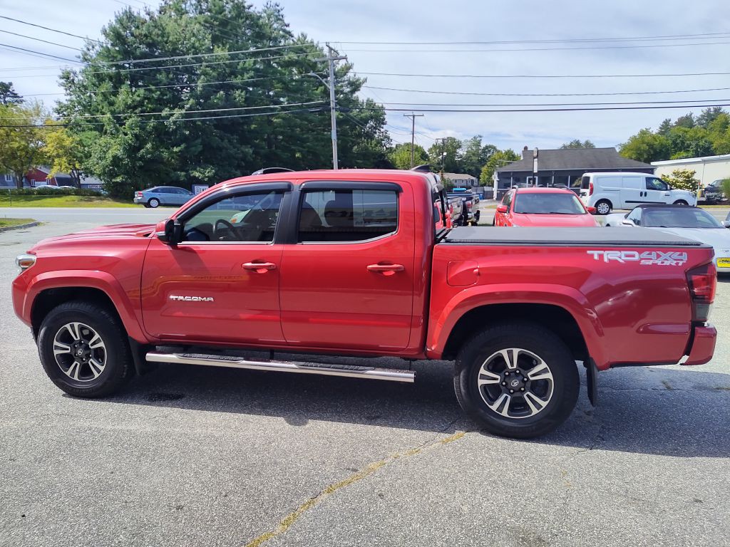 2018 Toyota Tacoma Image 5