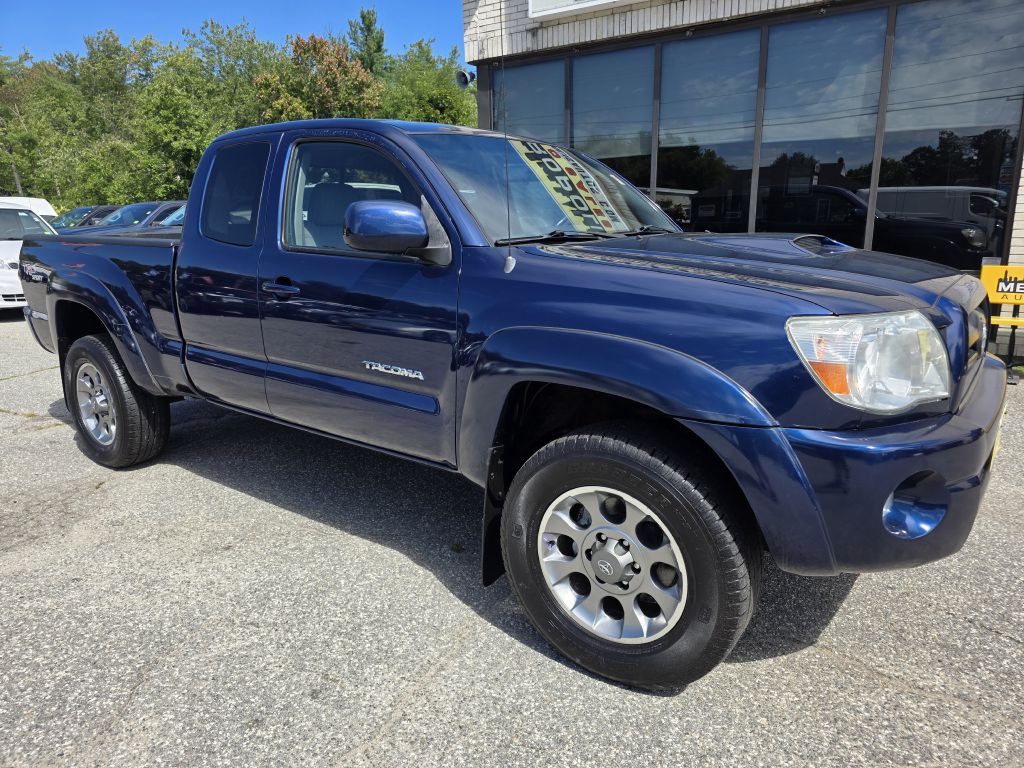 2007 Toyota Tacoma Image 2