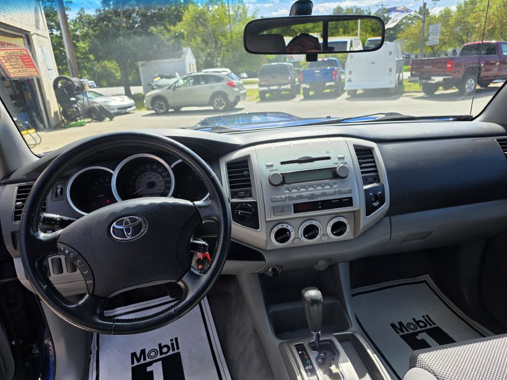 2007 Toyota Tacoma Image 9