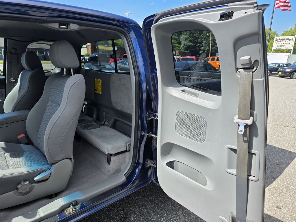 2007 Toyota Tacoma Image 13