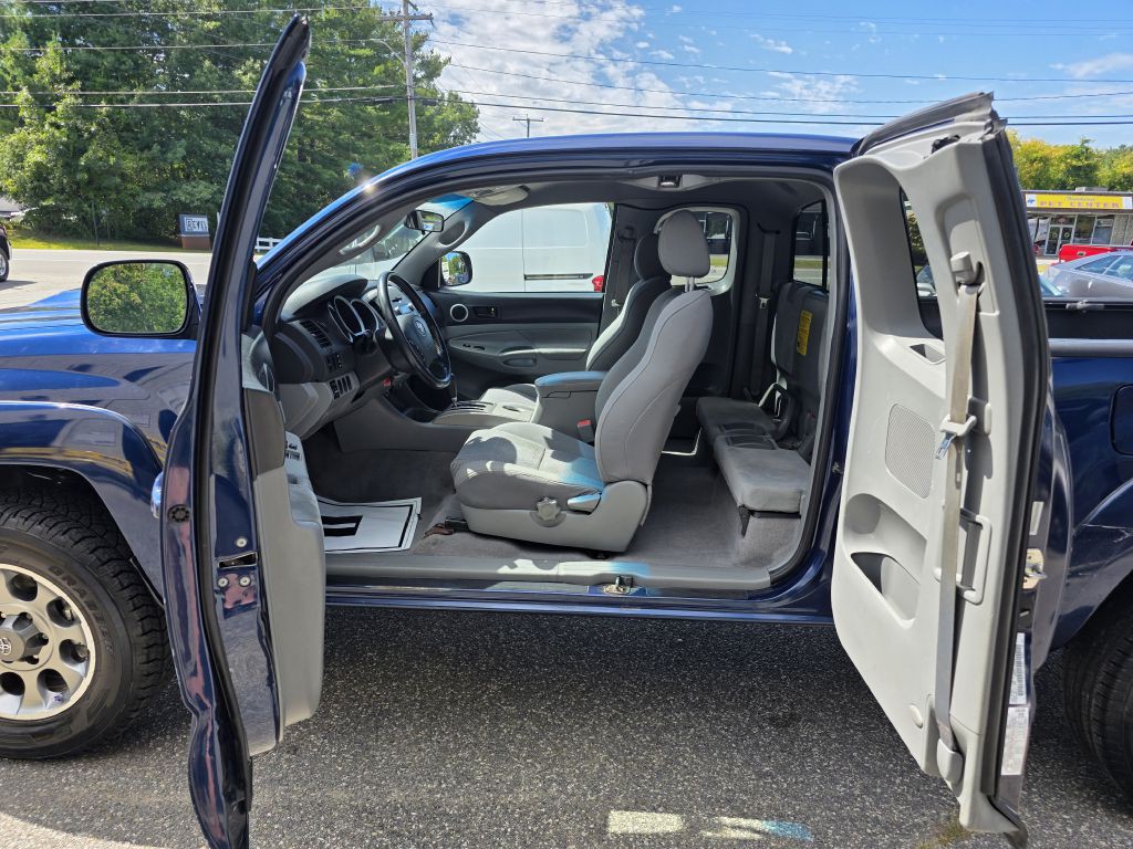 2007 Toyota Tacoma Image 14