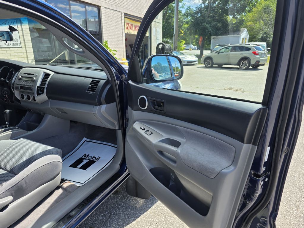 2007 Toyota Tacoma Image 18