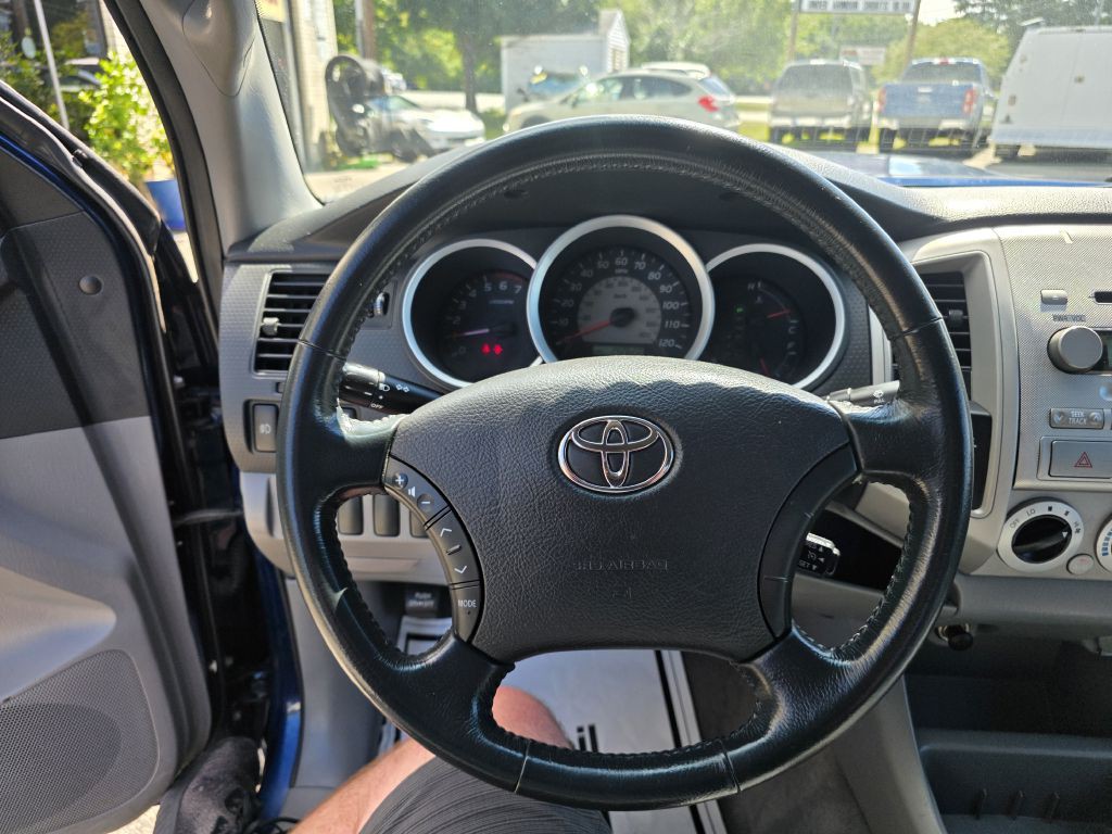 2007 Toyota Tacoma Image 32