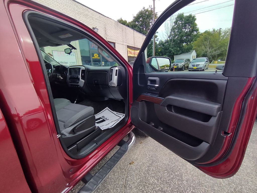2016 GMC Sierra Image 17