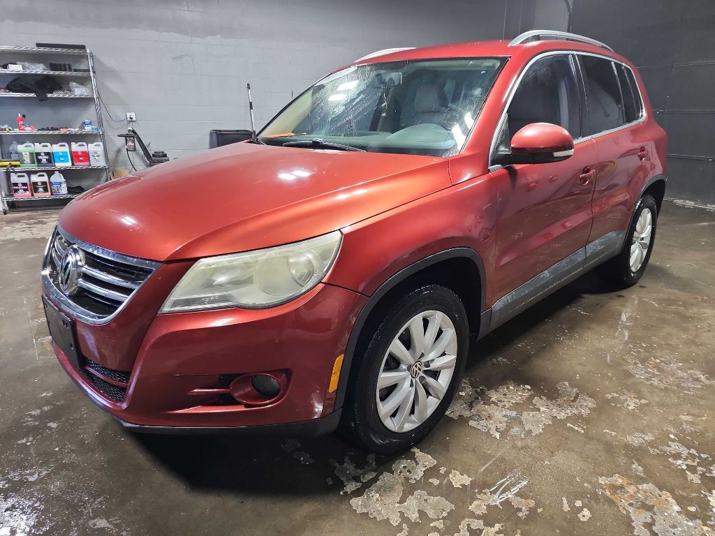 2011 Volkswagen Tiguan Image 1