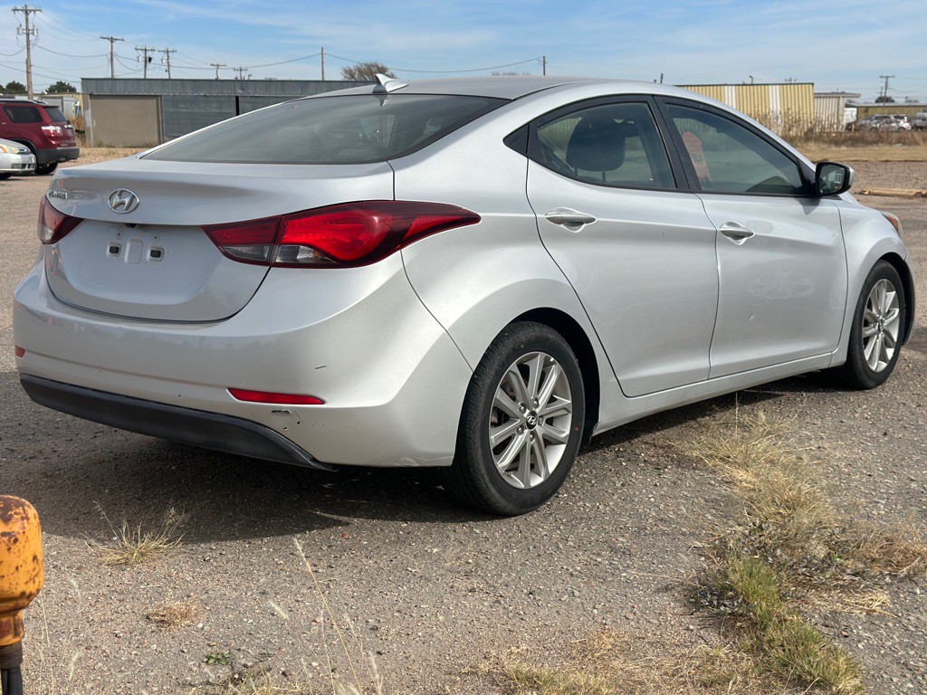 2016 Hyundai Elantra Image 29