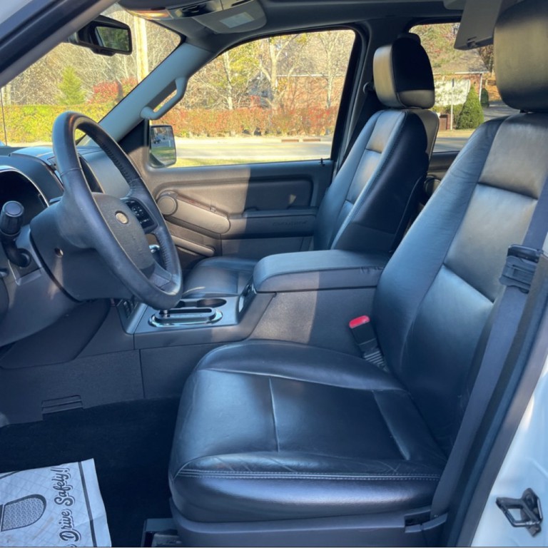 2007 Ford Explorer Image 5