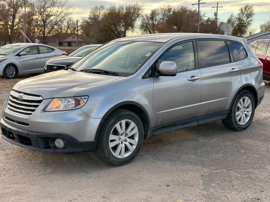 2011 Subaru Tribeca Image 2