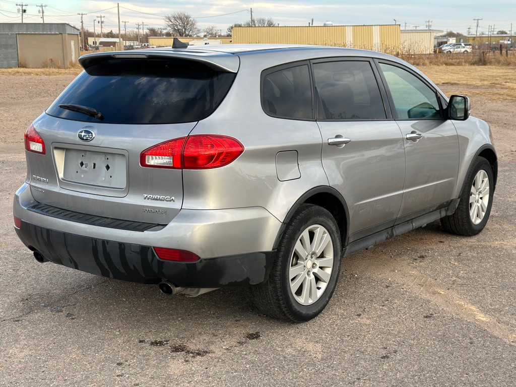 2011 Subaru Tribeca Image 4