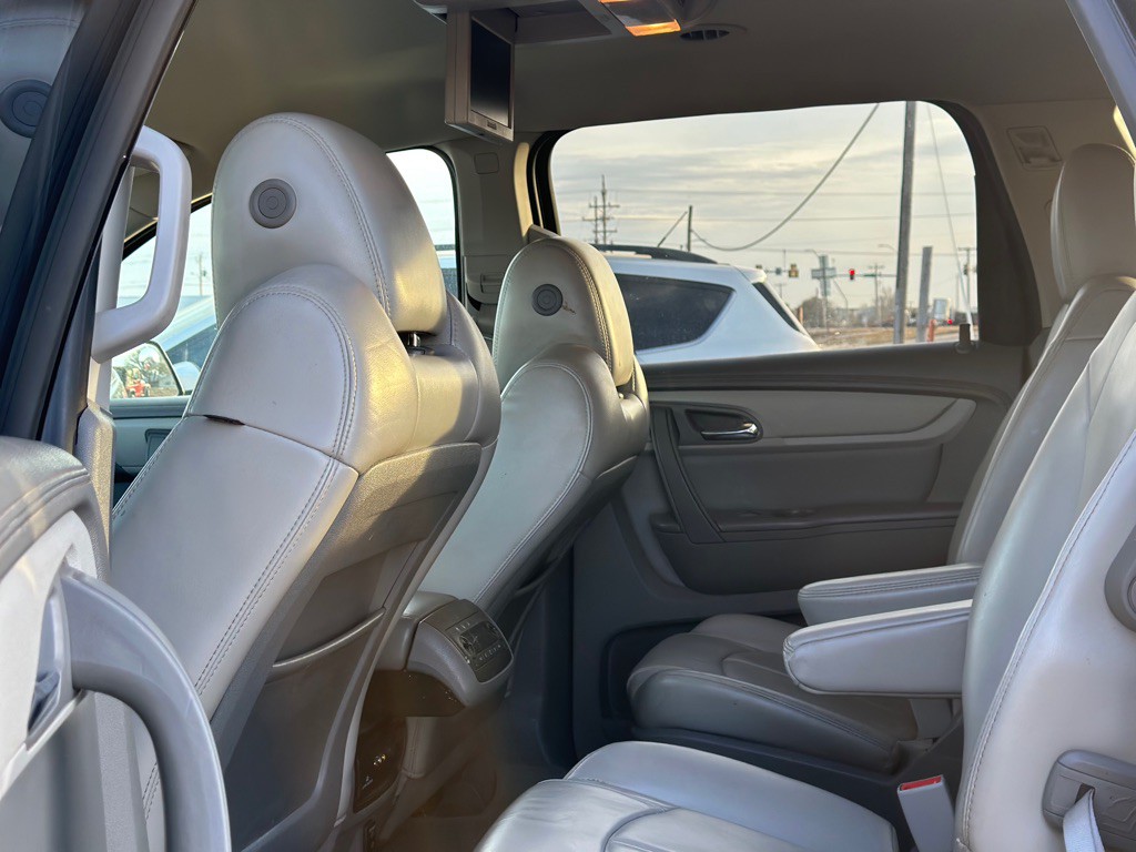 2014 Chevrolet Traverse Image 7