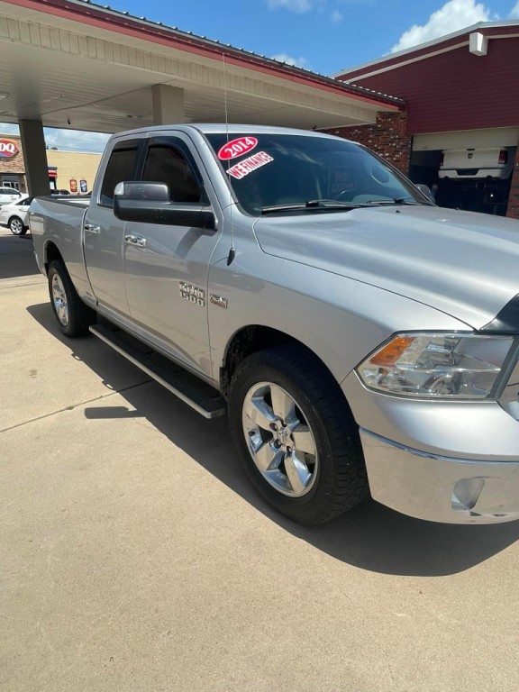 2014 RAM 1500 Image 3
