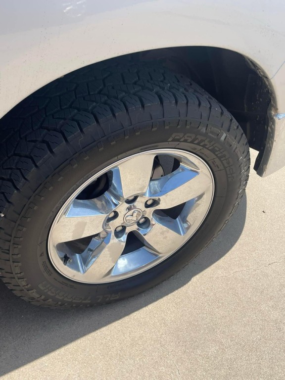 2014 RAM 1500 Image 4