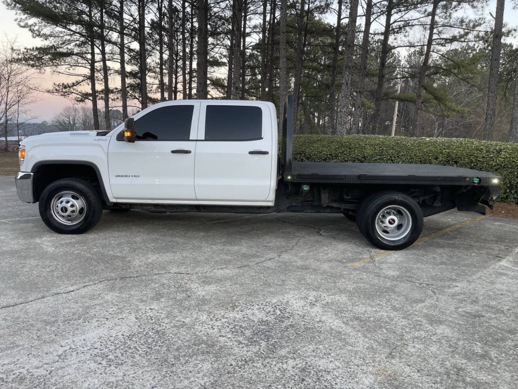 2019 GMC Sierra 3500 Image 3