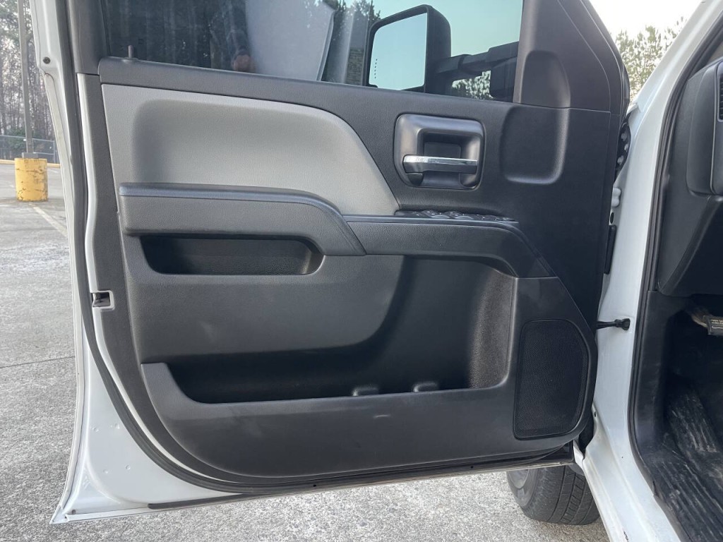 2019 GMC Sierra 3500 Image 7