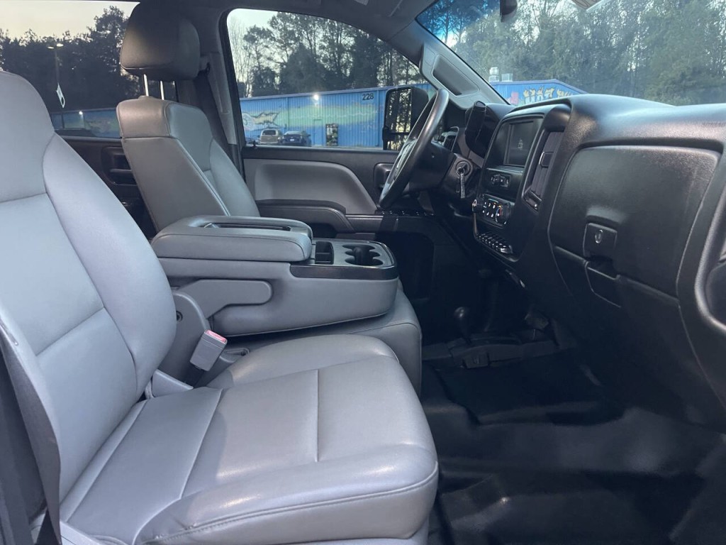 2019 GMC Sierra 3500 Image 15