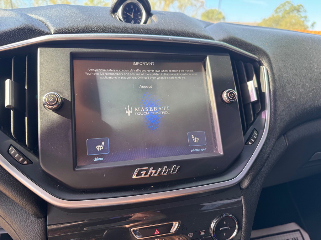 2014 Maserati Ghibli Image 8