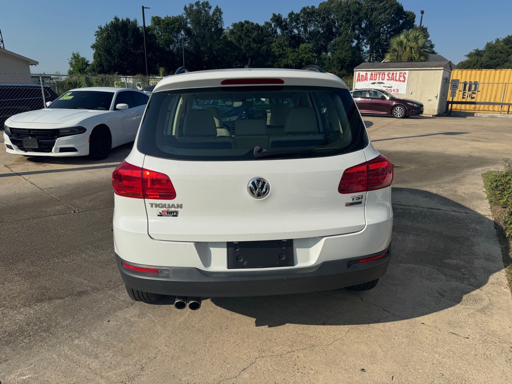 2017 Volkswagen Tiguan Image 4