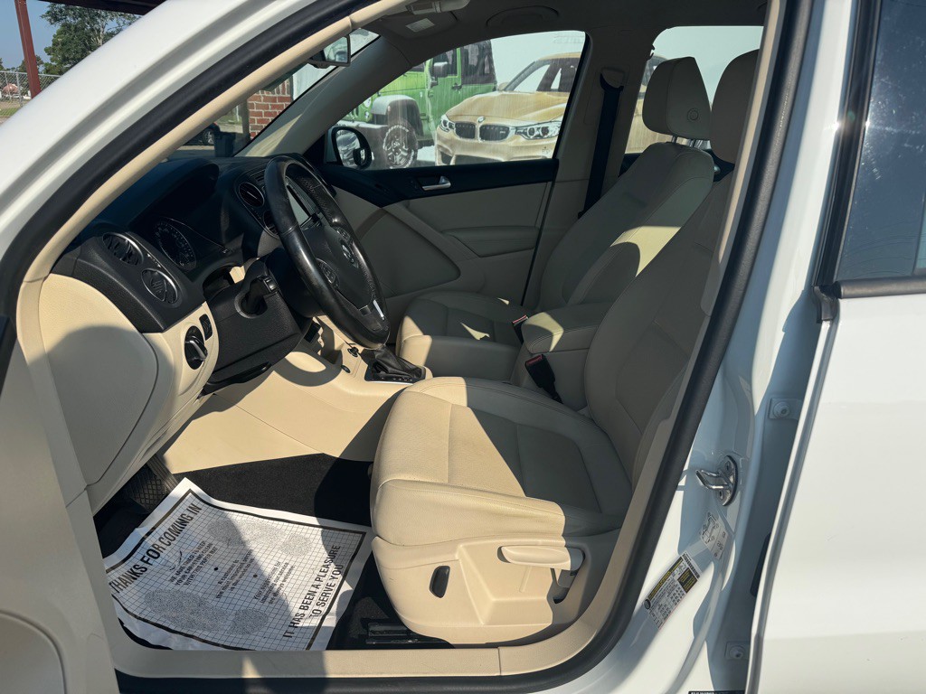 2017 Volkswagen Tiguan Image 6