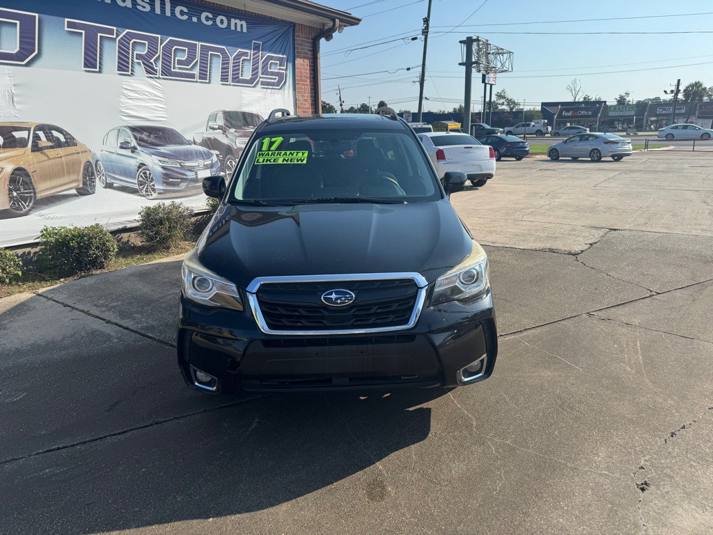 2017 Subaru Forester Image 2