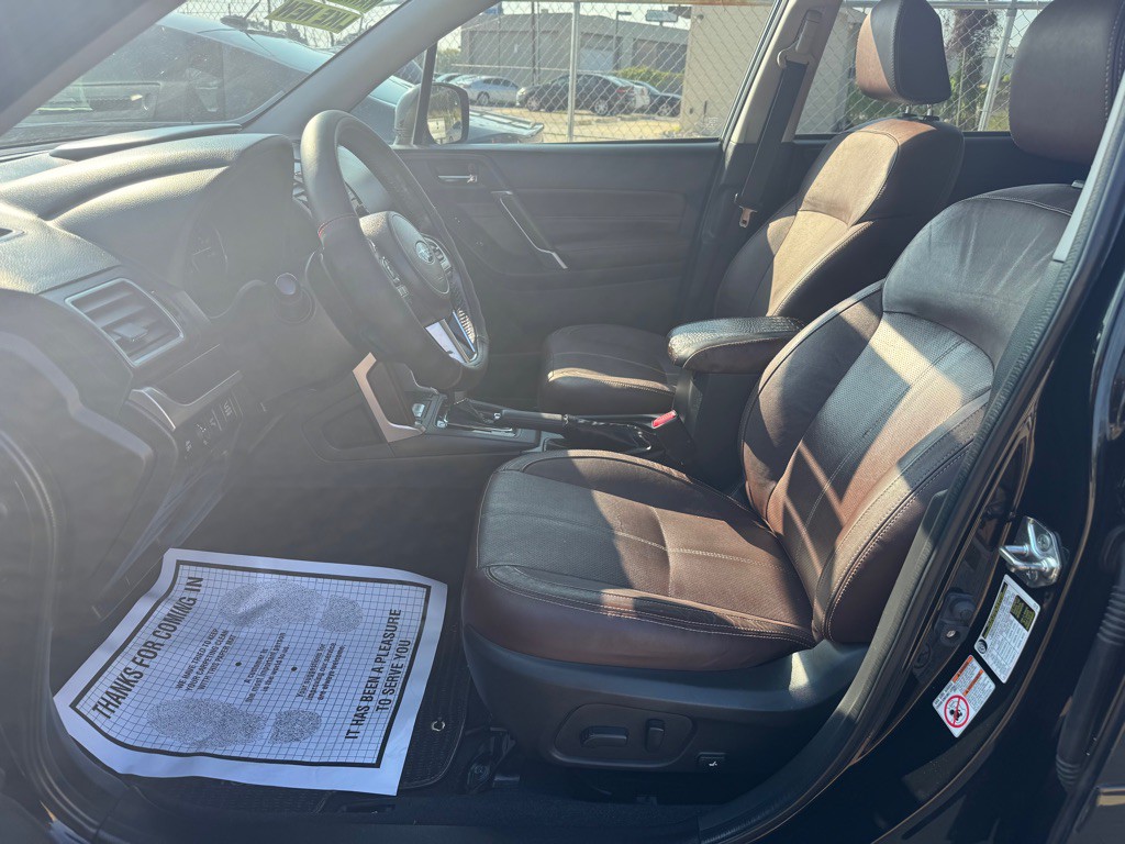2017 Subaru Forester Image 7
