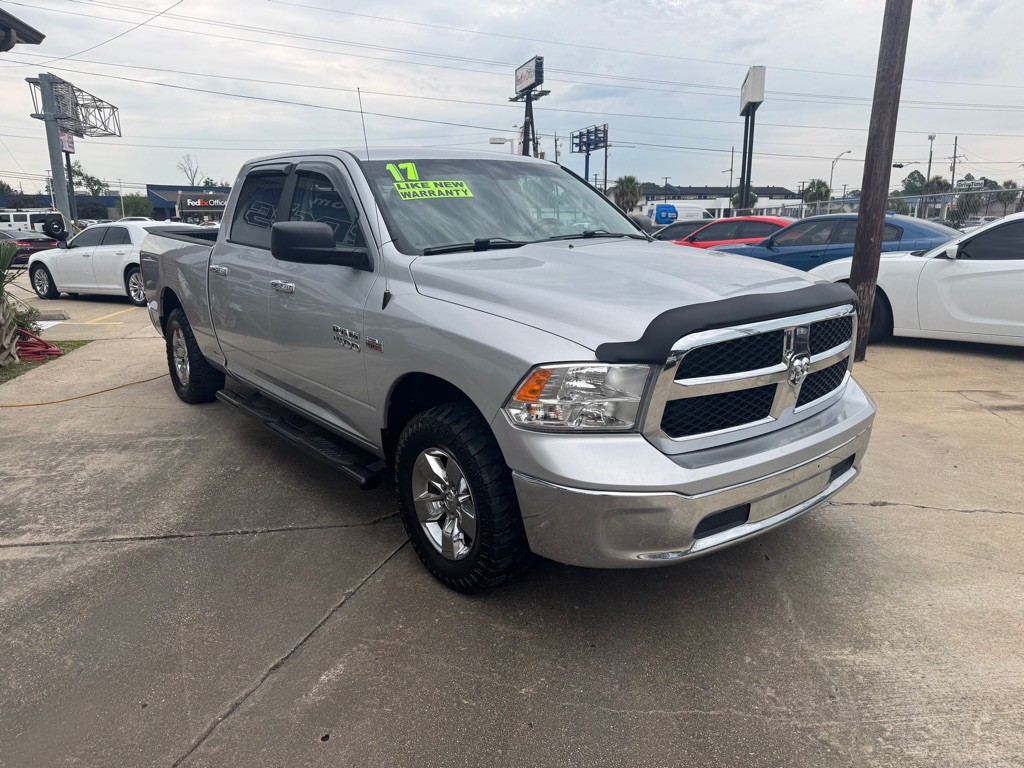 2017 RAM 1500 Image 3