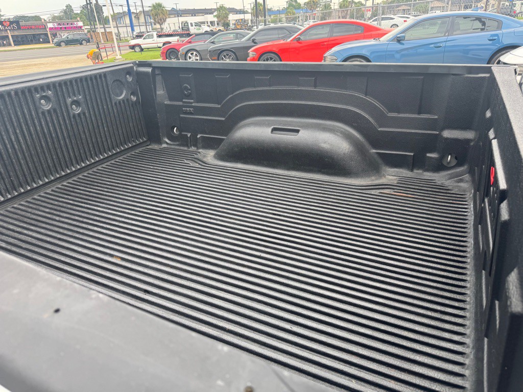 2017 RAM 1500 Image 6