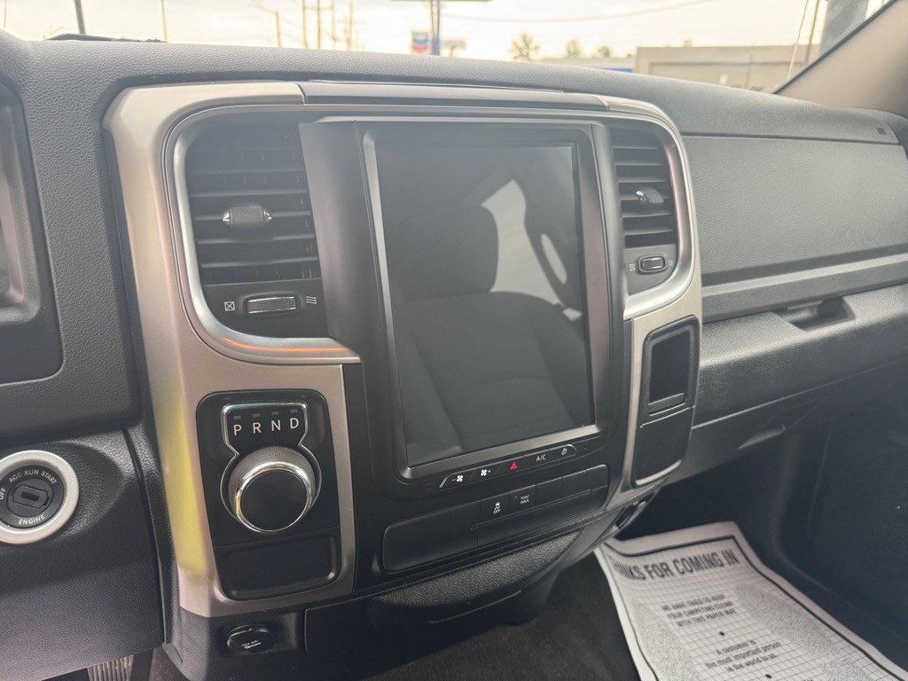 2017 RAM 1500 Image 8