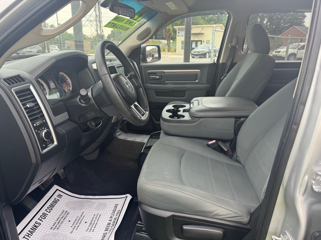 2017 RAM 1500 Image 11